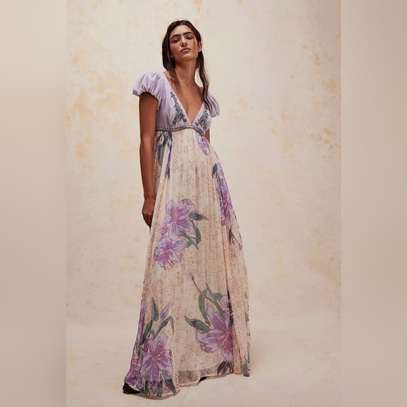 Free People Dresses & Skirts - NWT Colette Maxi Dress in Ivory Combo size 4